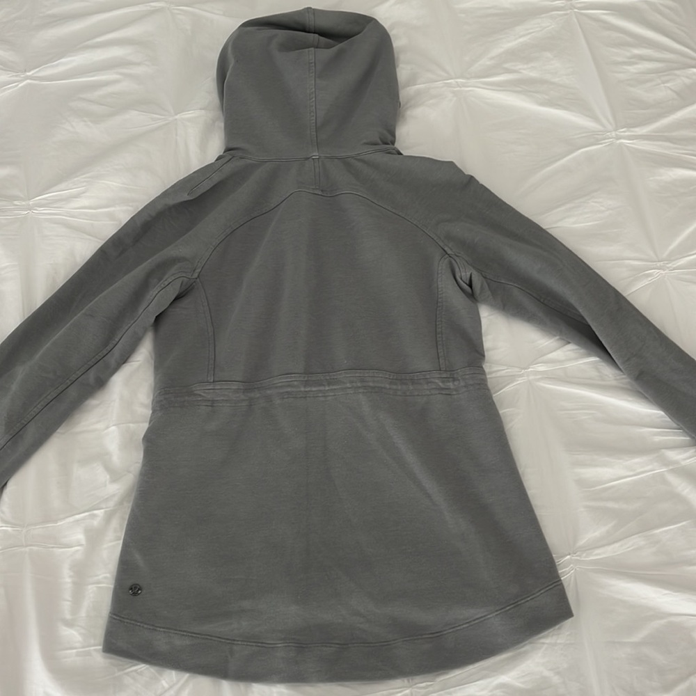 Lululemon zip up - Picture 2 of 3
